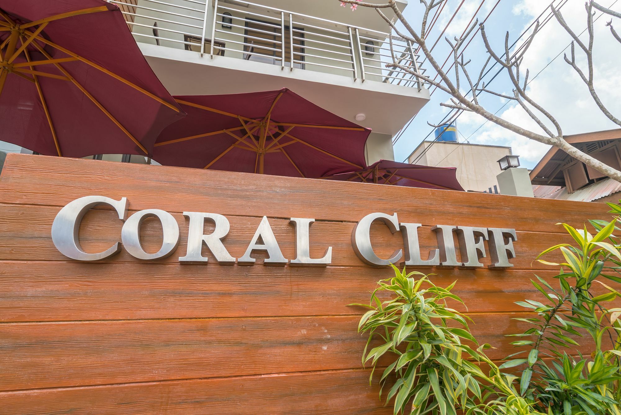 Coral Cliff Hotel El Nido Buitenkant foto